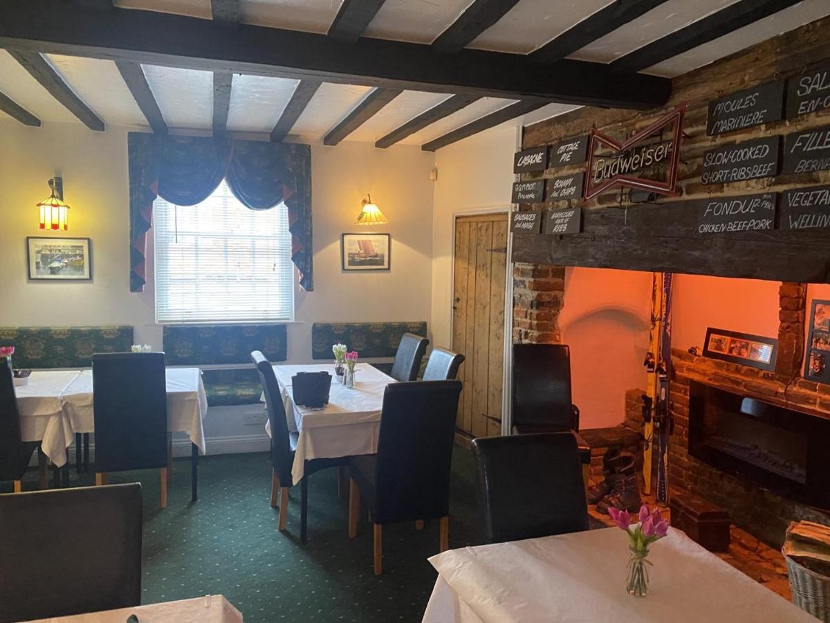 Hotel Traveller’s Choice à Ipswich Extérieur photo